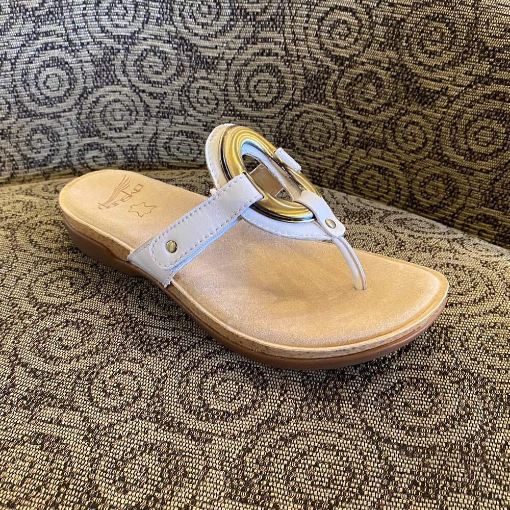 Dansko - Rosalia White - Multiple Sizes (NEW W/ BOX)